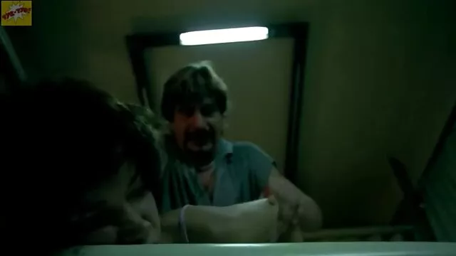 Chico se folla la suegra se coje al yerno a dos maduras en medias
