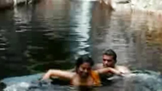 Un lindo matón con una gran polla se folla a xxx videos mamas una pelirroja en un anal estrecho