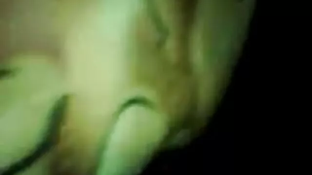 Perra linda mamas cojiendo con hijos le encanta follar y beber esperma