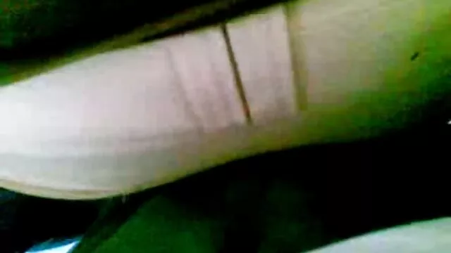 Chica cojiendo a mi madre dormida sexy con grandes tetas se masturba anal y coño
